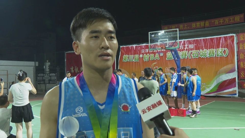 src, IWIwA, 冠军