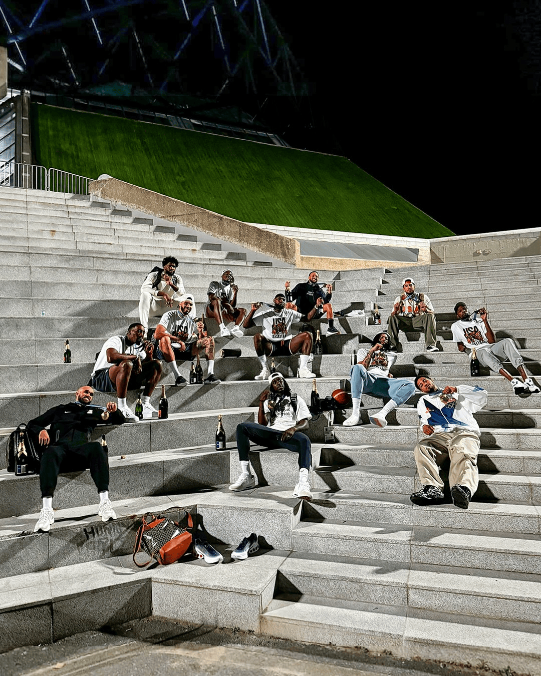 amp, 期间照片, for