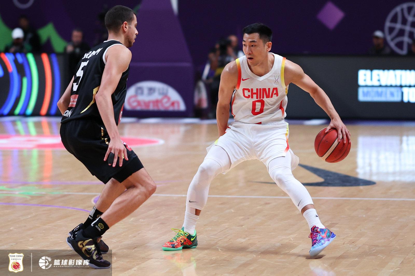 问题他来承, 四强, 我们会像饥