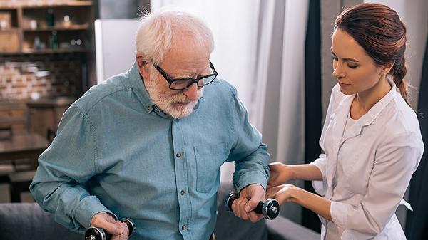 岁后的老人, 让身体动起, 不要忽视力