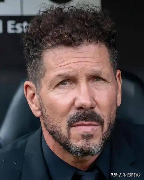 人大跌眼镜, 马六战全胜, 统三强中掉